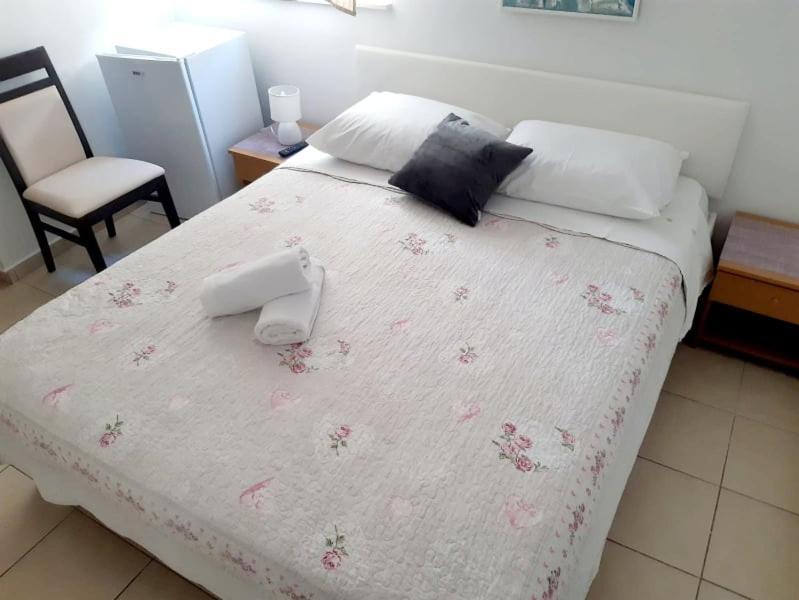 Apartment Luna Tribunj Трибунь Экстерьер фото