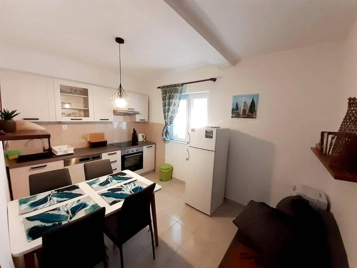Apartment Luna Tribunj Трибунь Экстерьер фото