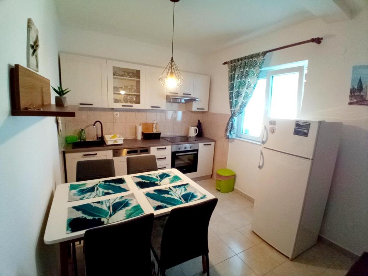 Apartment Luna Tribunj Трибунь Экстерьер фото