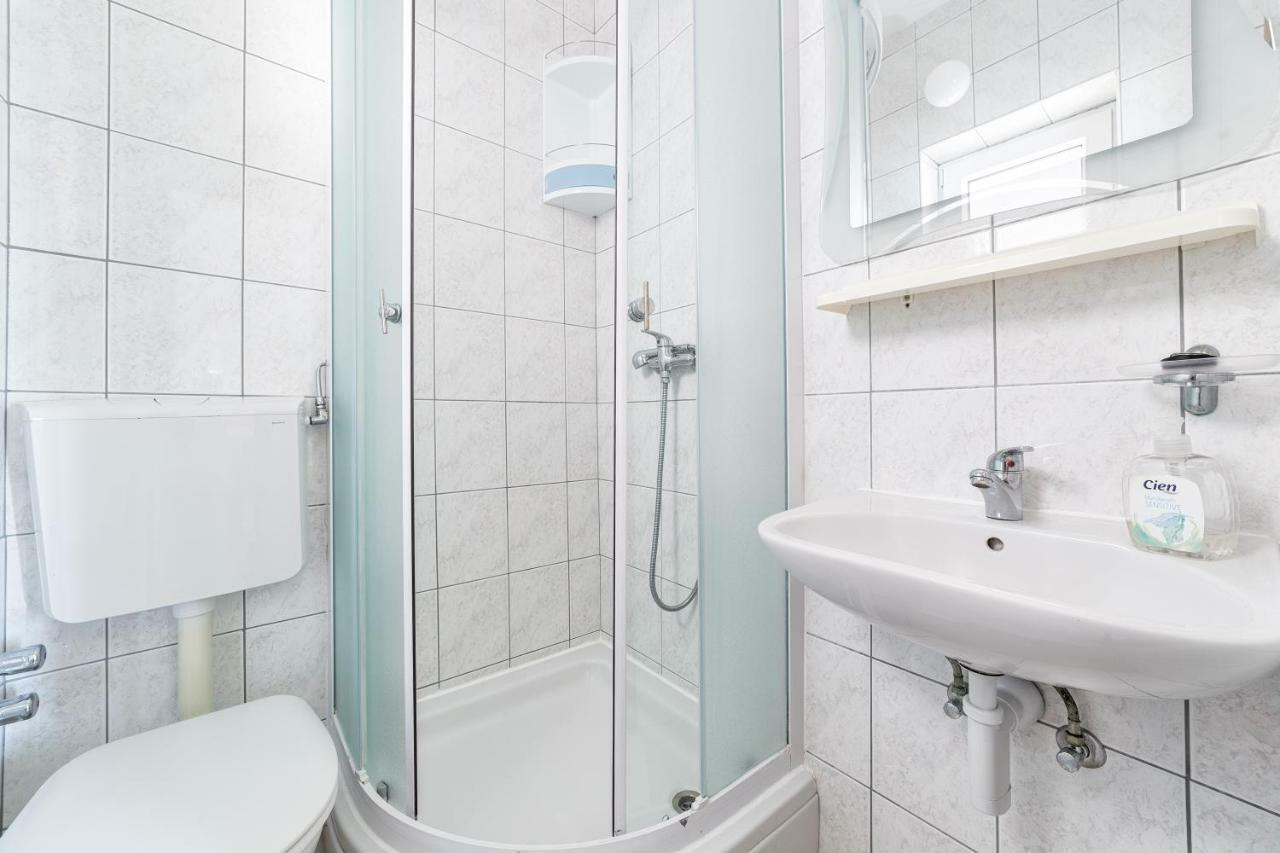Apartment Luna Tribunj Трибунь Экстерьер фото